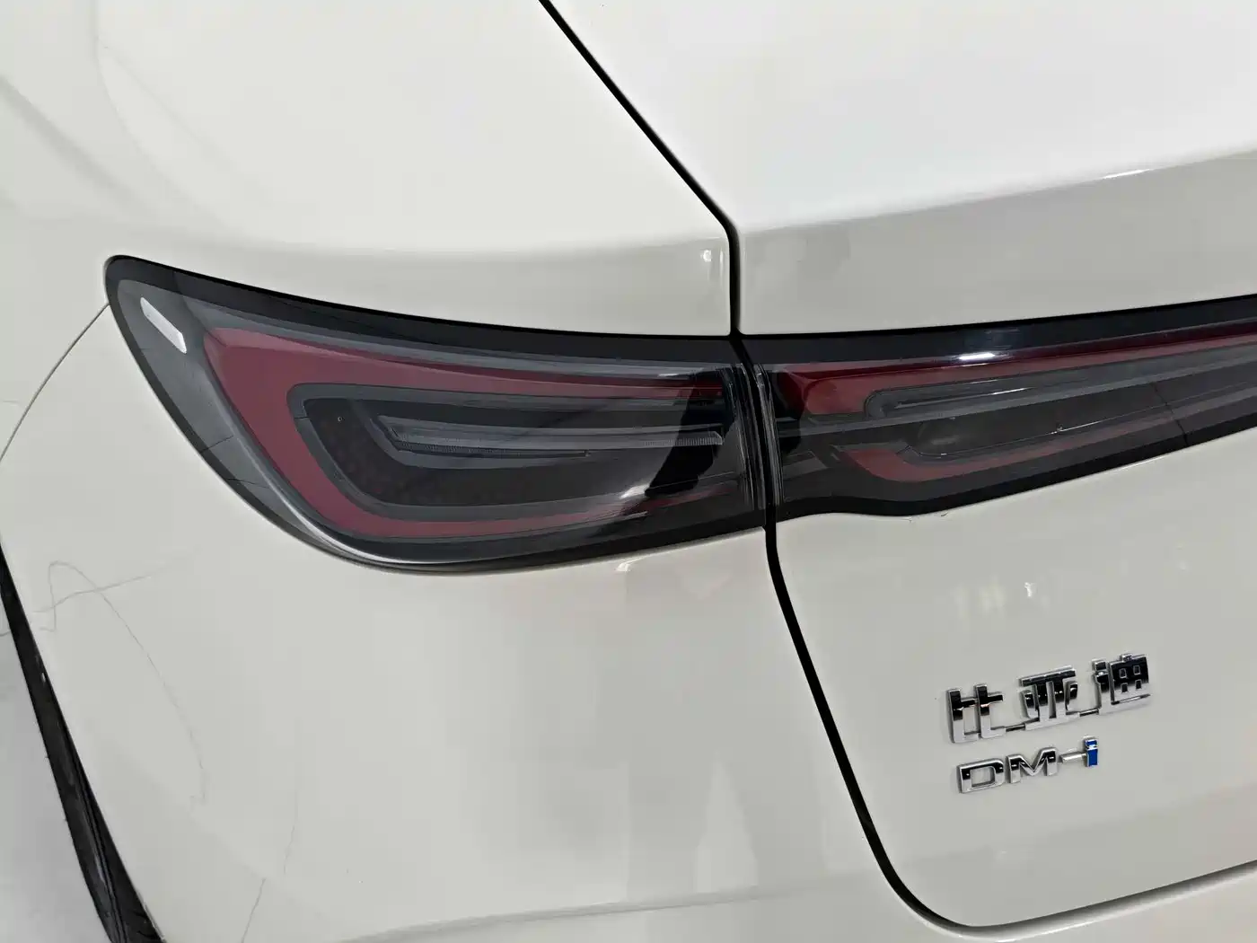 BYD Seal 06 New Energy 2024 DM-i 120KM Honor фото 9