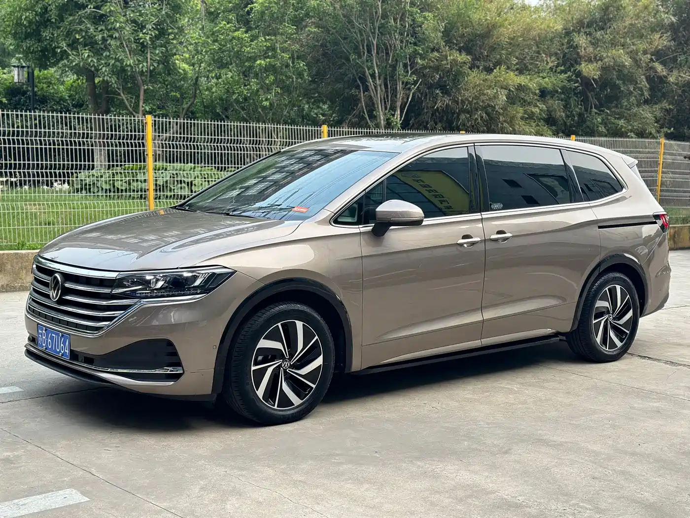 Volkswagen Viloran 2020 330TSI Luxury Edition