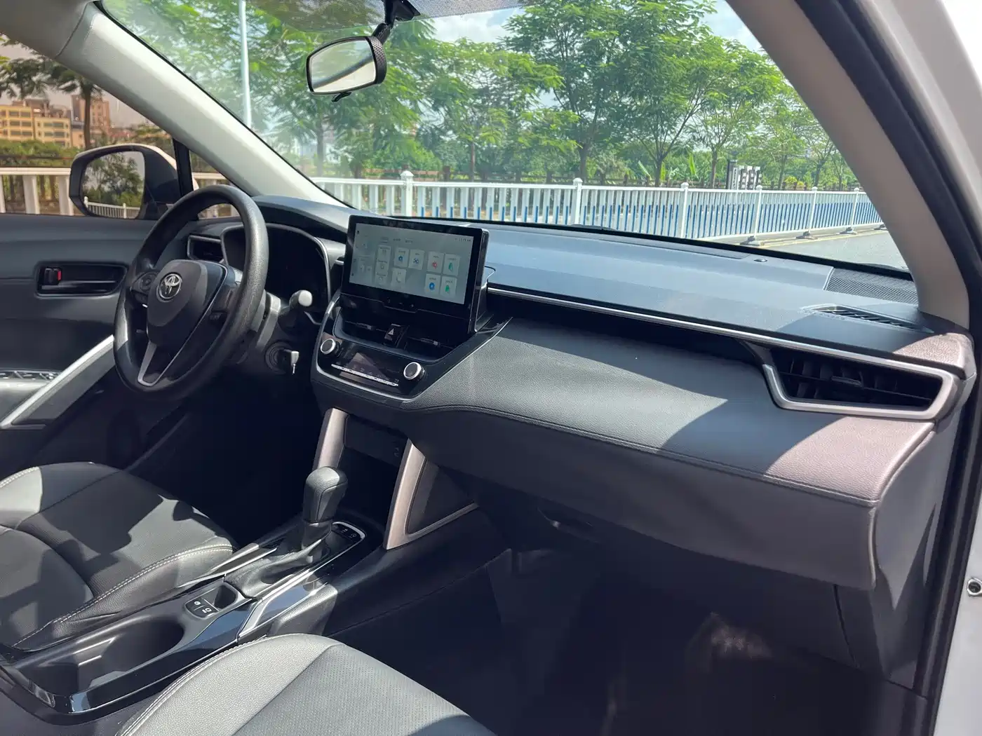 Toyota Frontlander 2025 2024 2.0L CVT Elite Edition