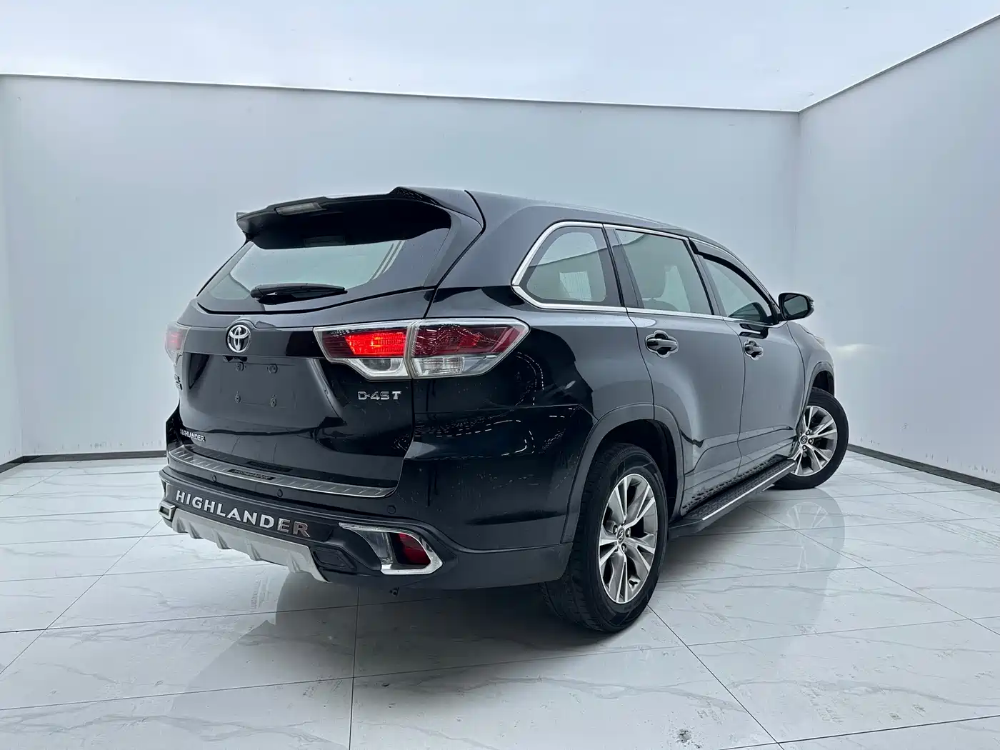 Toyota Highlander 2017 2.0T 2WD Elite 5-Seater фото 4