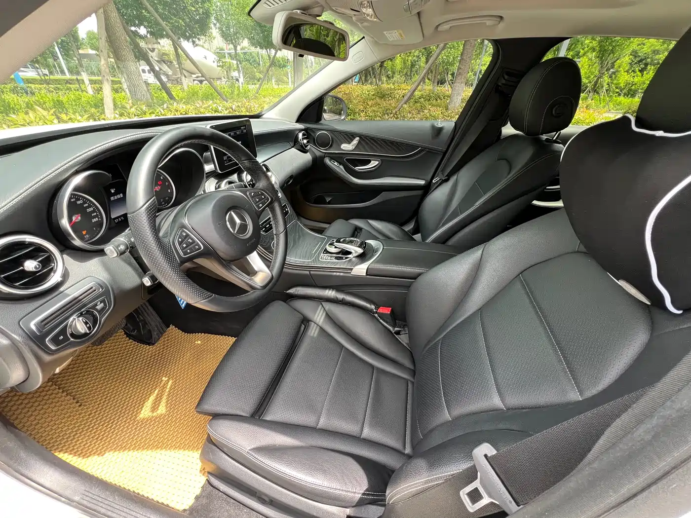 Mercedes-Benz C-Class 2015 C 180 L Sport фото 7