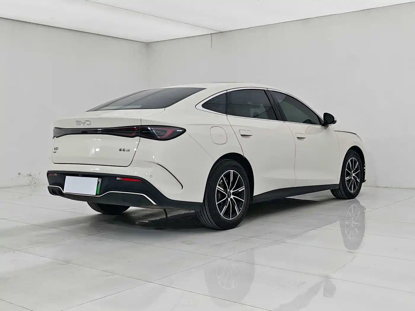 BYD Seal 06 New Energy 2024 DM-i 120KM Honor фото 21