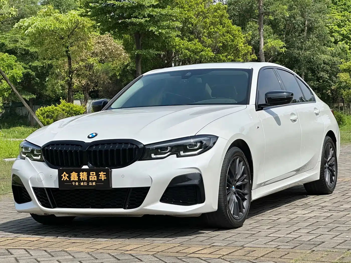 BMW 3 Series 2022 325i M Sport Shadow Edition