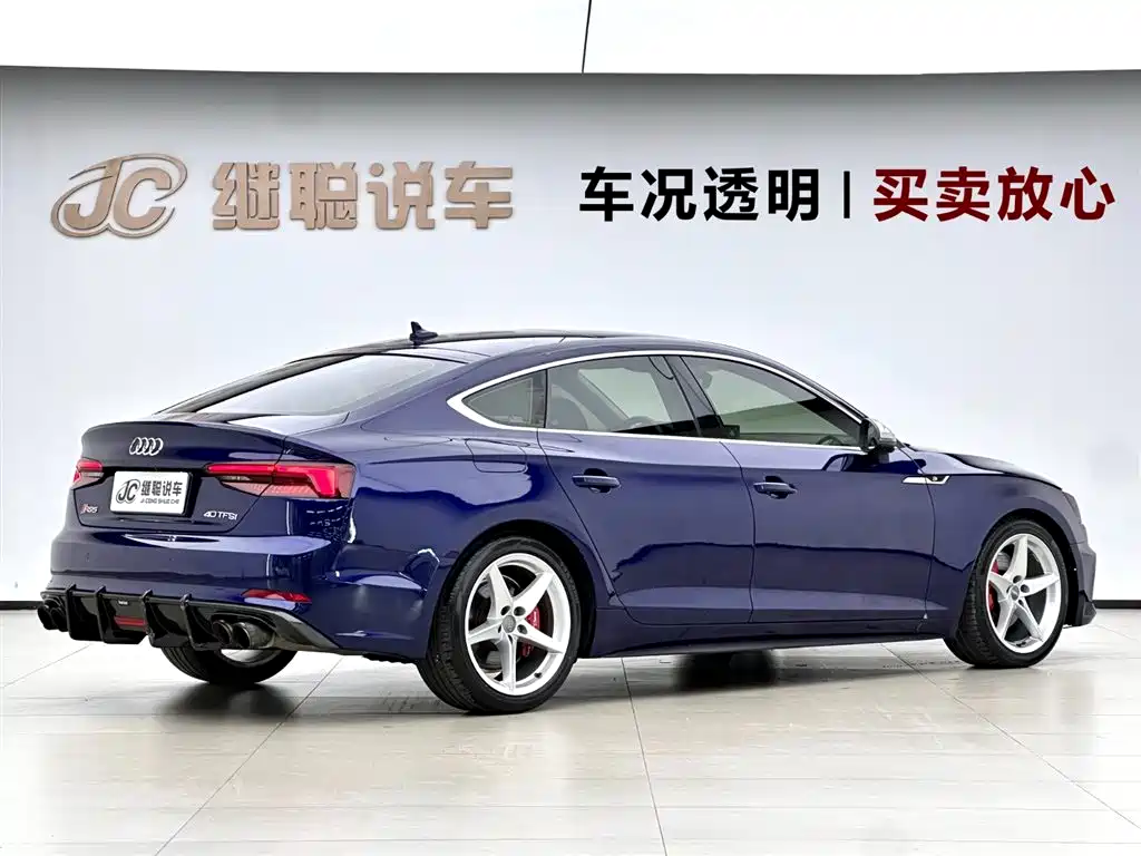 Audi A5 (Import) 2019 Sportback 40 TFSI Fashion фото 5