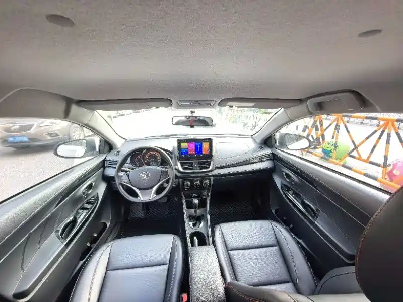 Toyota YARiS L Zhi Xuan 2022 Zhi Xuan X 1.5L CVT Luxury PLUS Edition фото 4