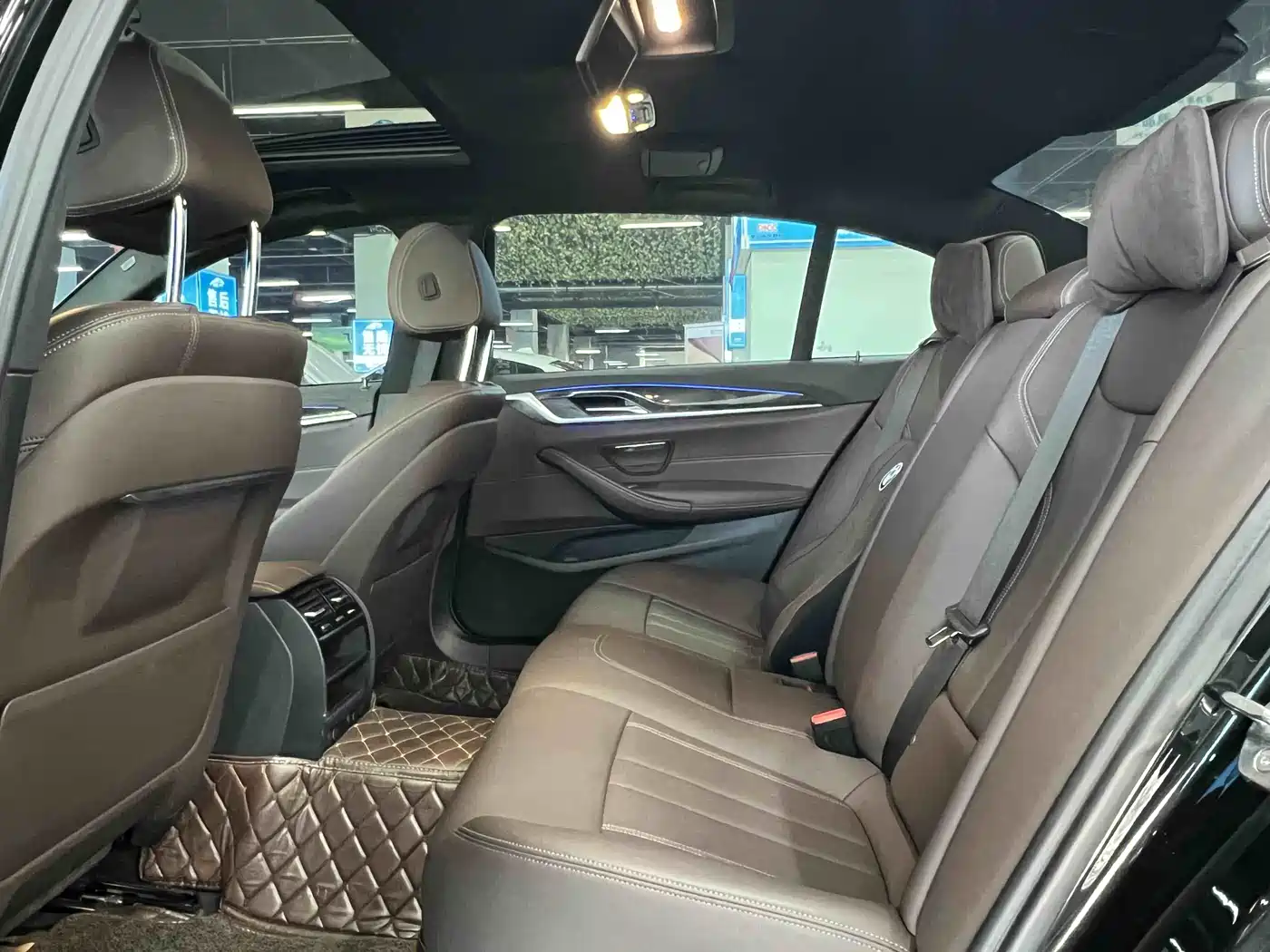 BMW 5 Series 2019 525Li M Sport Package фото 12