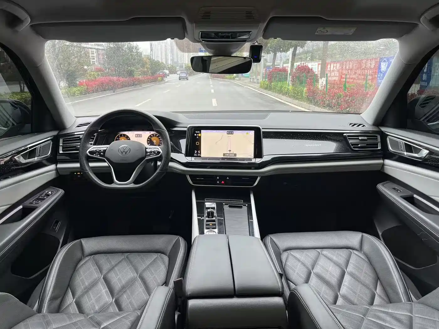 Volkswagen Teramont 2024 380TSI 4WD Prestige Luxury Edition фото 5