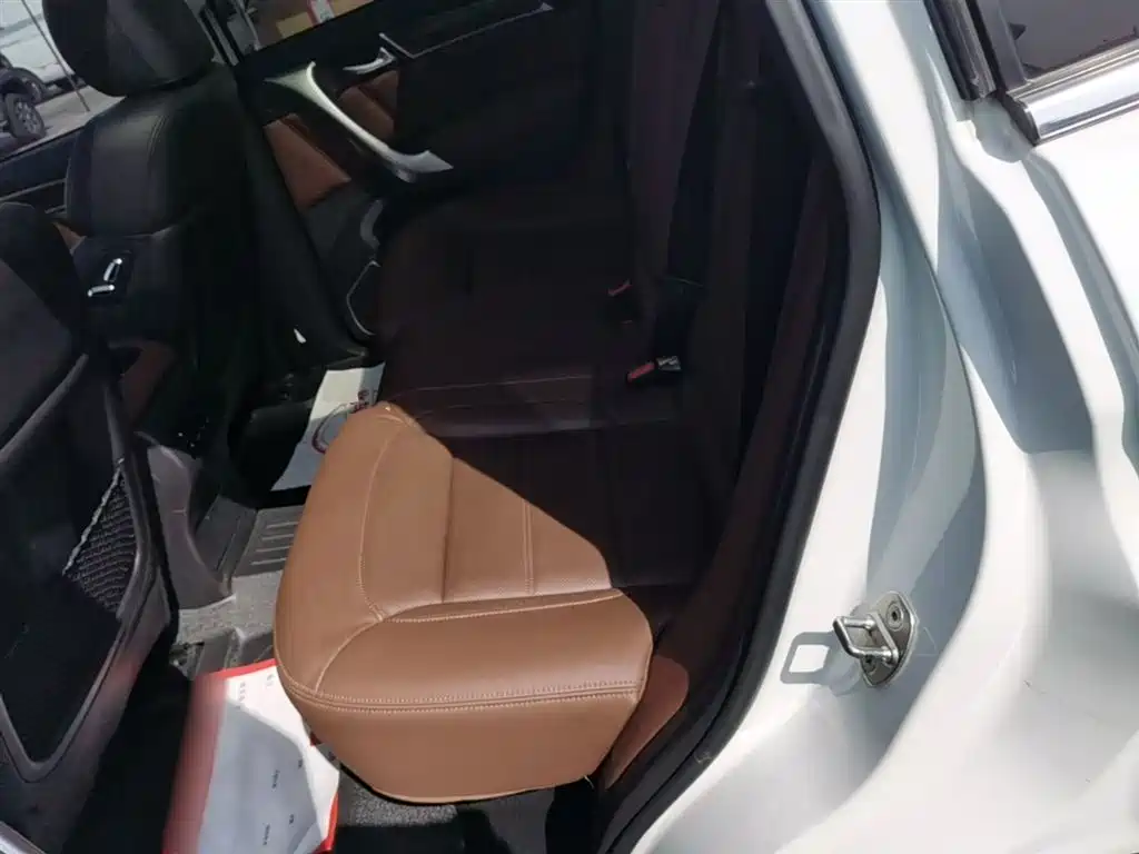 Haval H9 2017 2.0T Petrol 4WD Premium 5-seater фото 17
