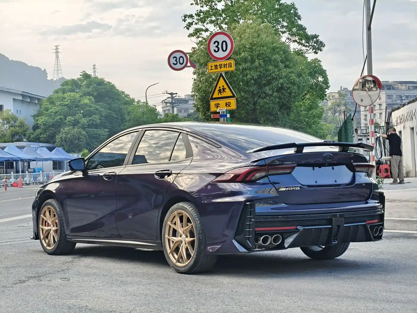 GAC Trumpchi Trumpchi Emkoo 2023 270T DCT J16 Galaxy Fighter Edition фото 16