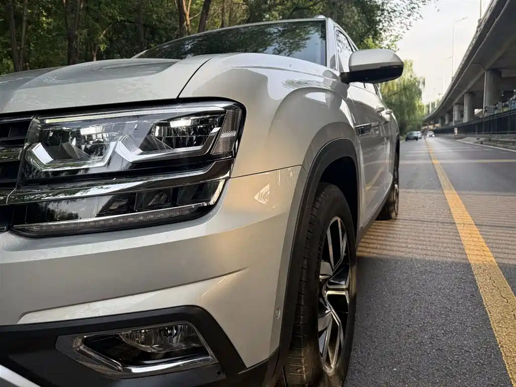 Volkswagen Teramont 2017 330TSI 2WD Luxury фото 17