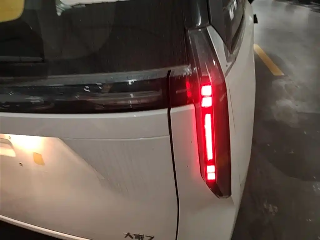 SAIC Maxus Dajia 7 2024 Facelift Super Hybrid Long Range Enjoyment Edition фото 8