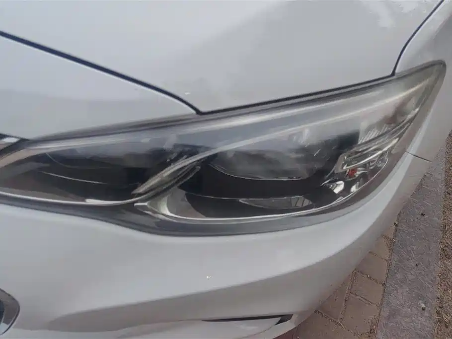 Chevrolet Cavalier 2019 320 Automatic Enjoyment Edition фото 5