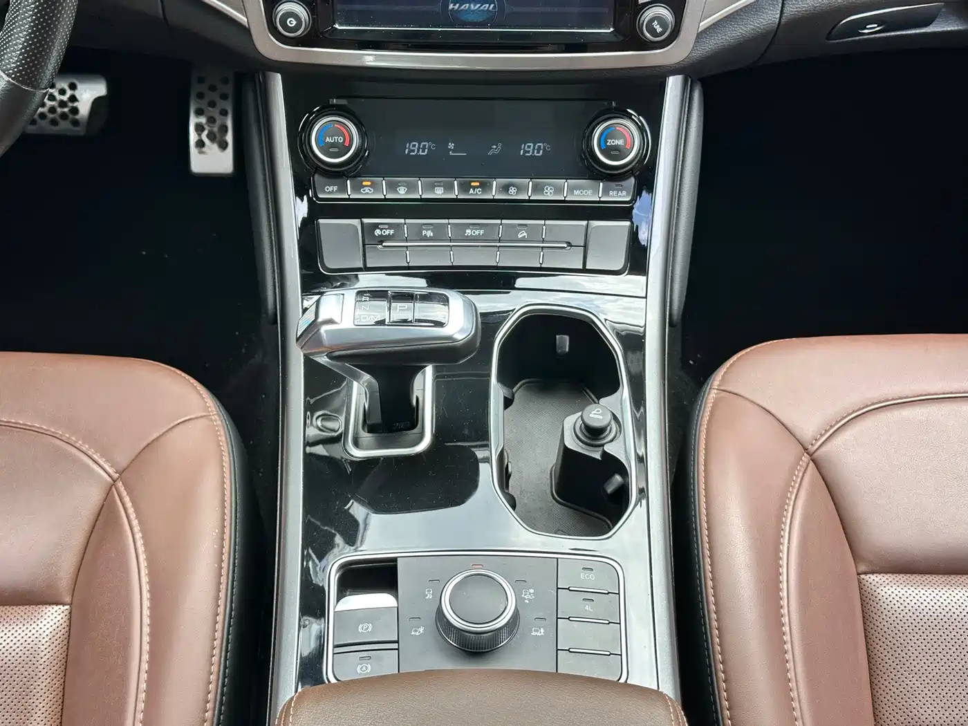 Haval H8 2017 2.0T Gasoline 4WD Smart Enjoyment фото 17