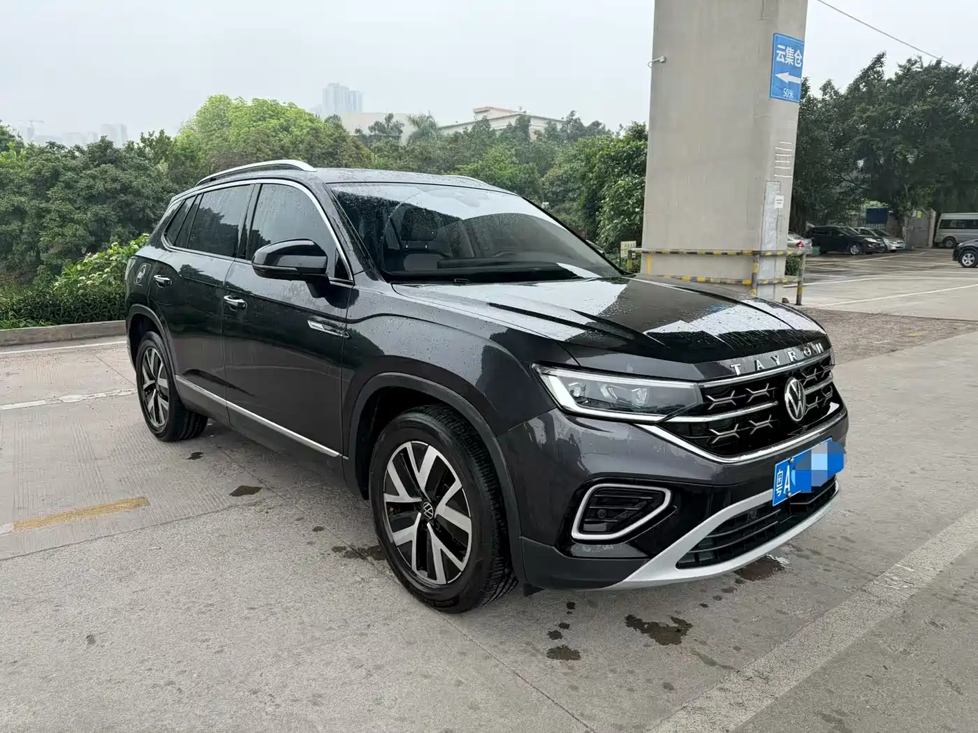 Volkswagen Tayron 2023 300TSI 2WD Luxury Plus Advanced Edition фото 3
