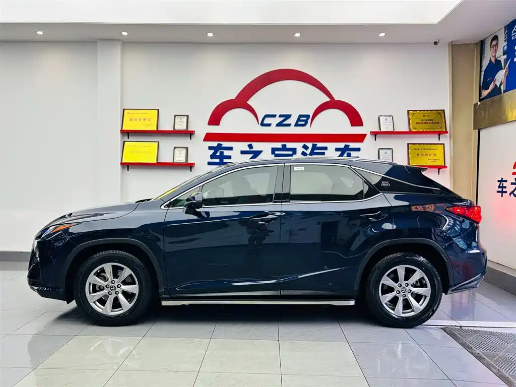 LEXUS RX