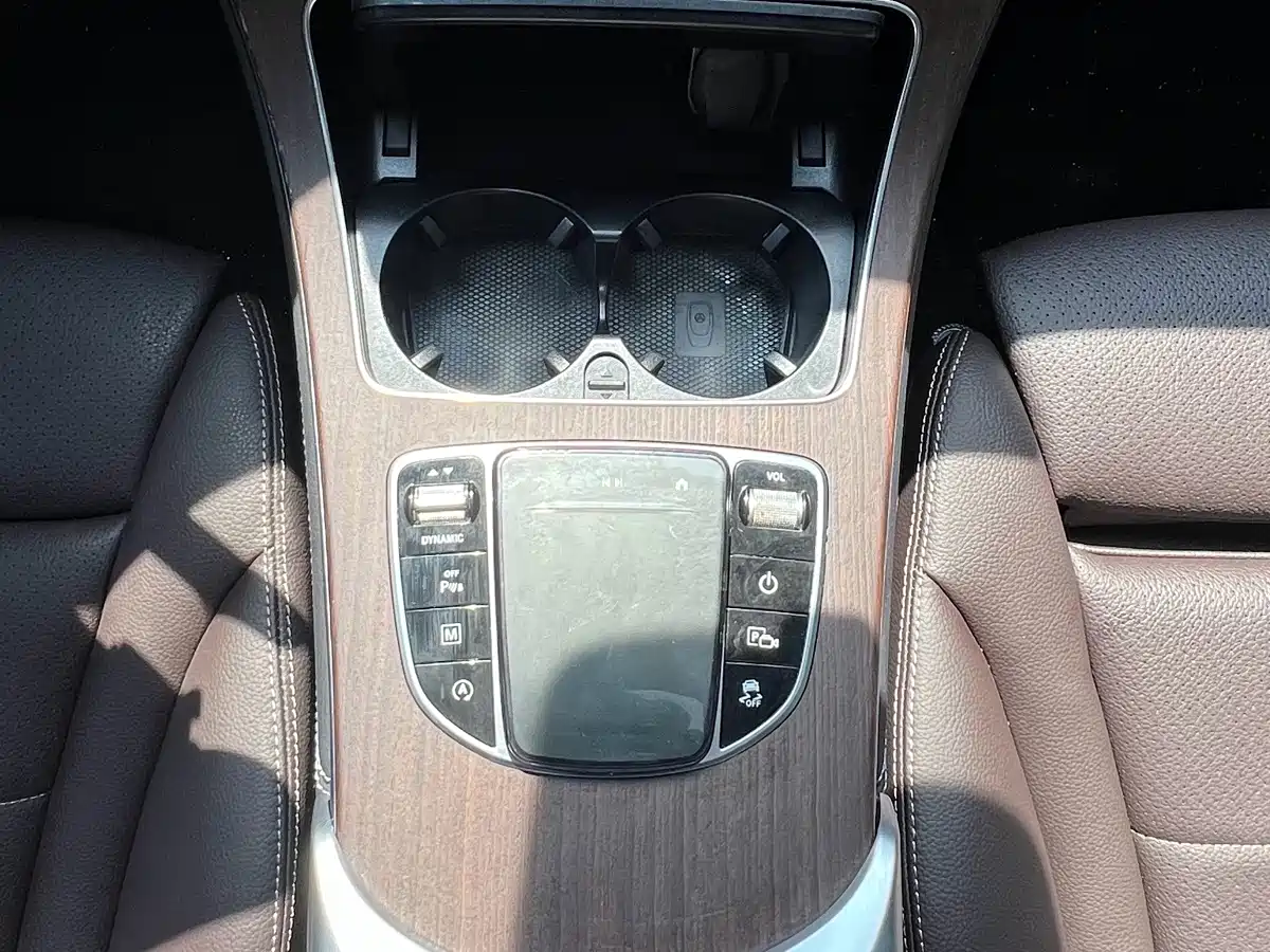 Mercedes-Benz GLC 2021 GLC 300 L 4MATIC Sporty фото 17