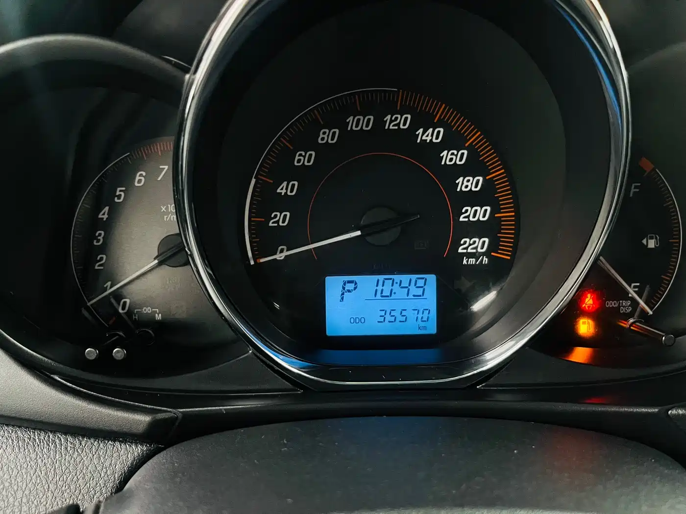 TOYOTA YARIS L ZHIXUAN