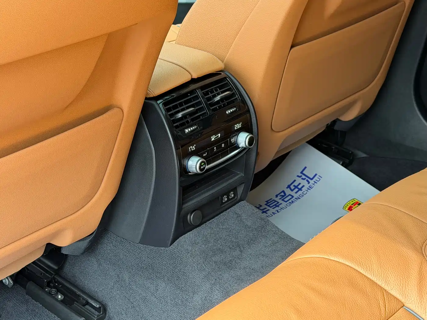 BMW 6 Series GT 2021 630i Luxury Design Package фото 11
