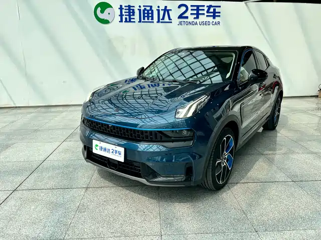 Lynk & Co 05 2020 2.0TD 2WD Shine Halo
