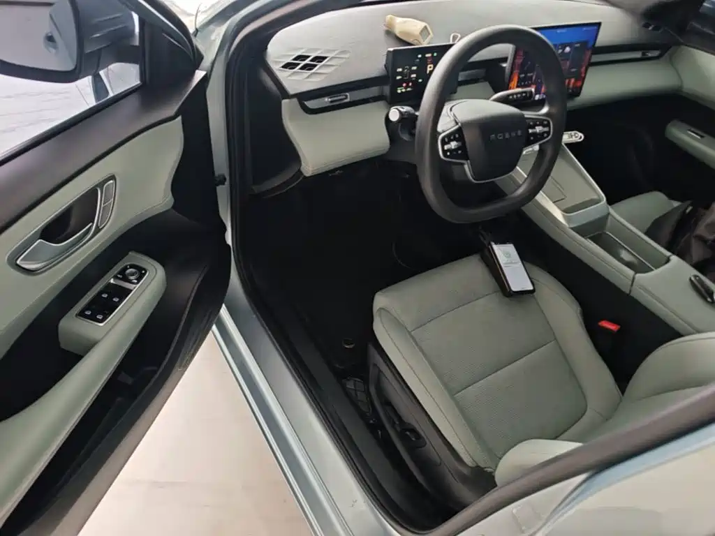 Roewe D6 2025 2025 520km Smart Edition