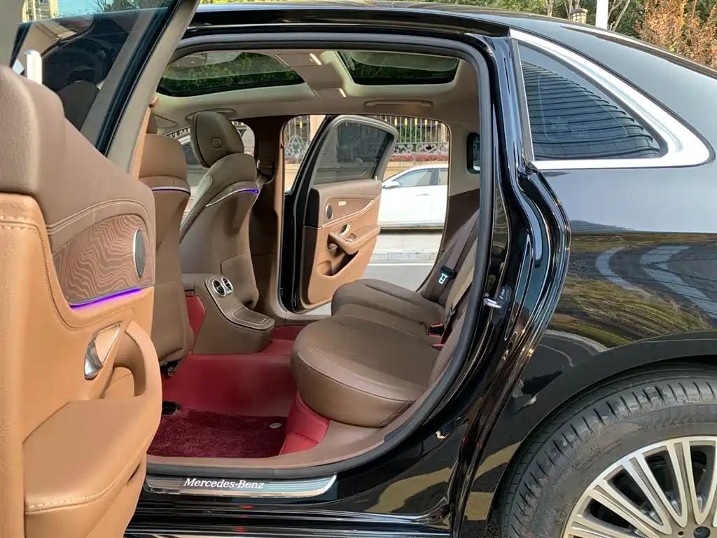 Mercedes-Benz E-Class 2023 E 300 L Fashion фото 15