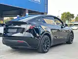 Photo 5 - Tesla Model Y