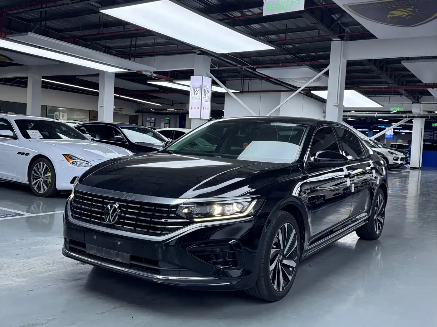 Volkswagen Passat 2023 330TSI Elite Edition