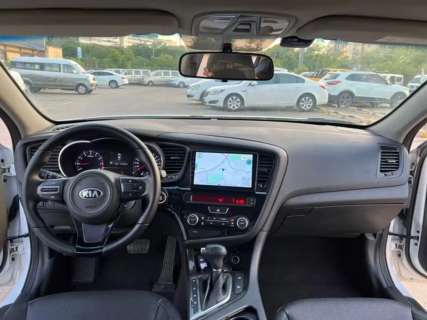 Kia K5 2015 2014 2.0L Automatic LUXURY