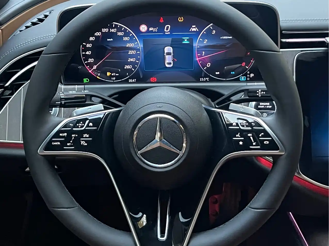 Mercedes-Benz E-Class 2025 E 300 L Fashion фото 10