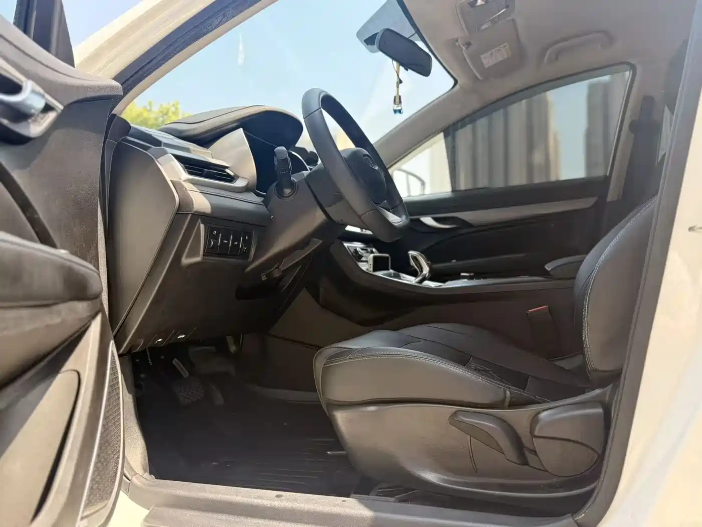 GEELY AUTOMOBILE EMGRAND NEW ENERGY
