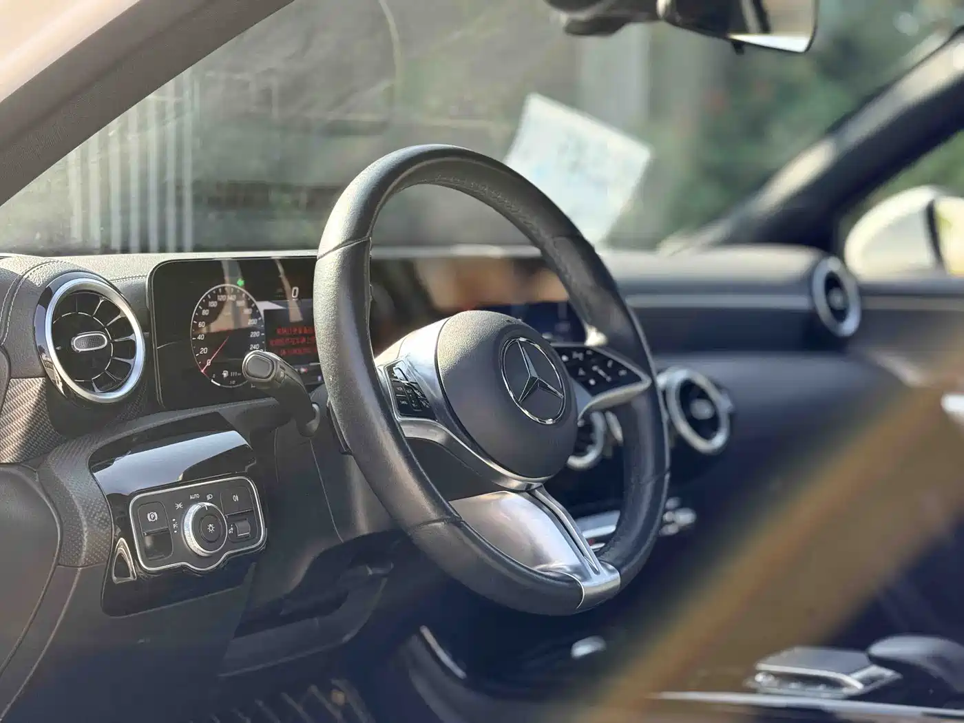Mercedes-Benz A-Class 2023 A 200 L Dynamic фото 8