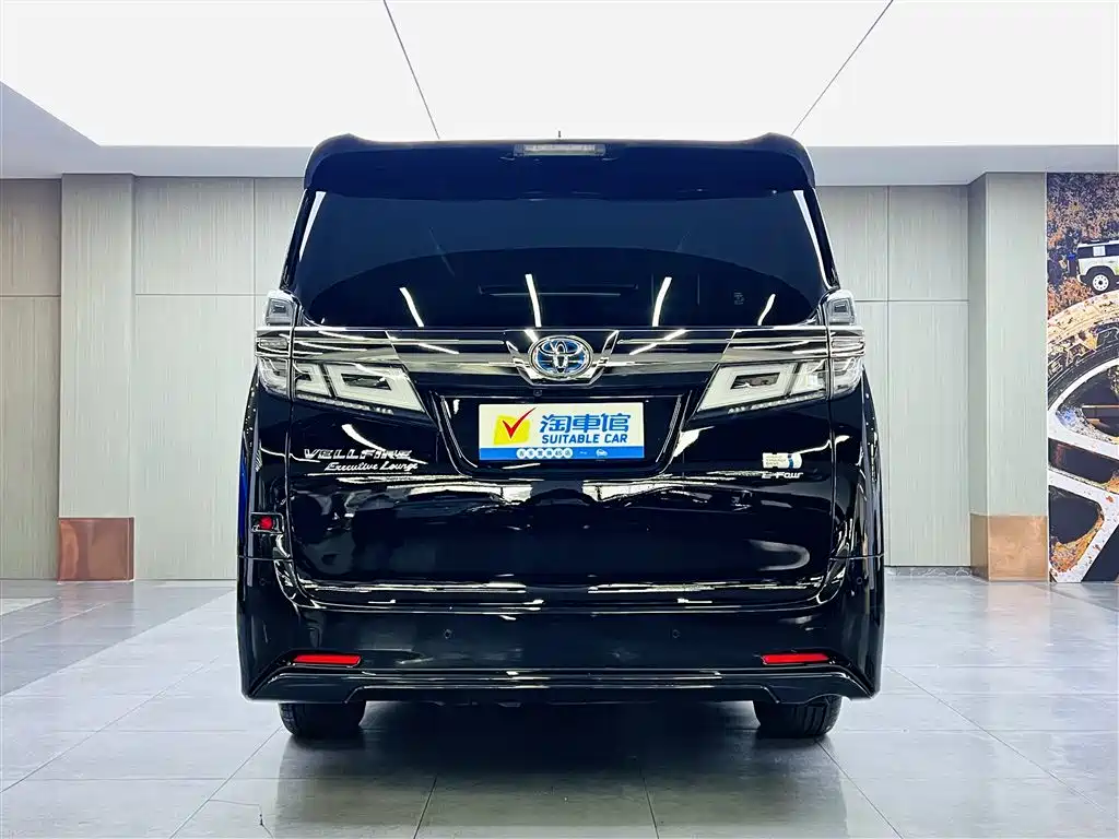 Toyota Vellfire 2020 Twin Engine 2.5L HV Premium Edition фото 5