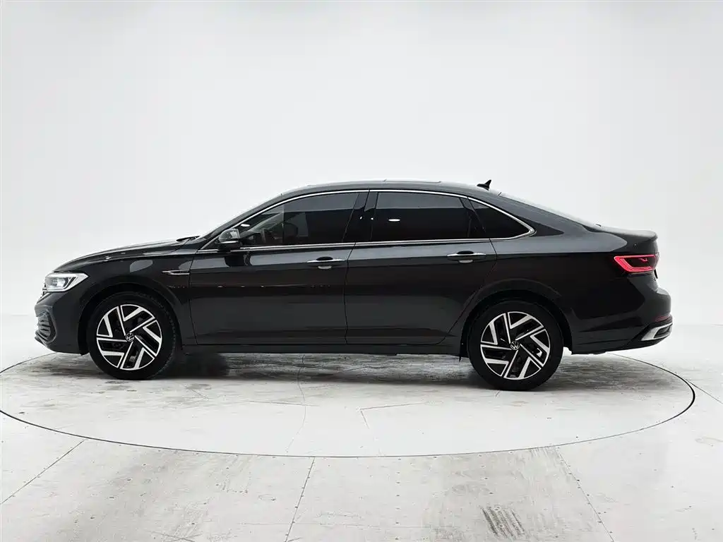 Volkswagen Sagitar 2023 280TSI DSG Beyond Lite фото 7