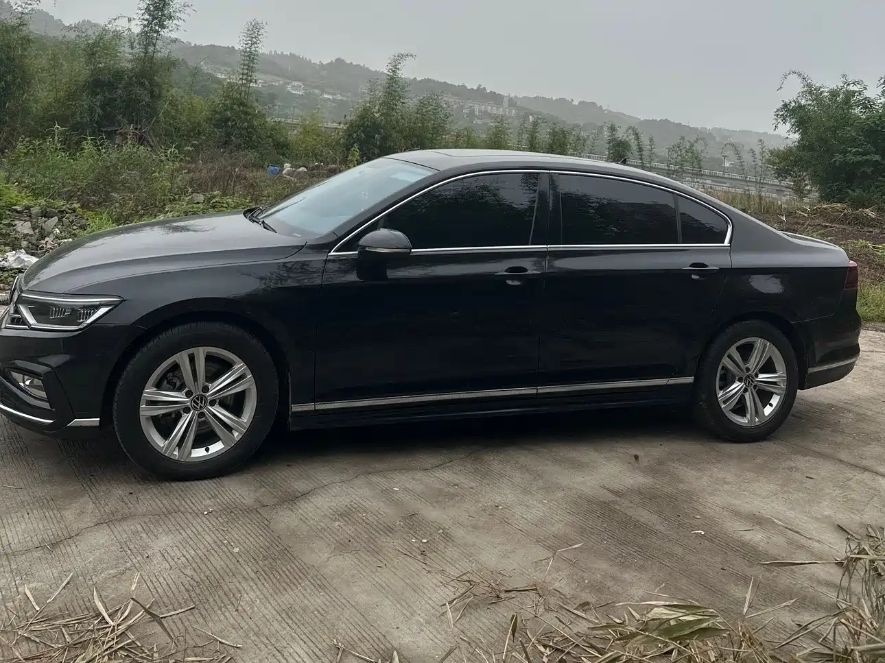 Volkswagen Magotan 2023 2 Million Units Commemorative Edition 280TSI DSG Comfort фото 3