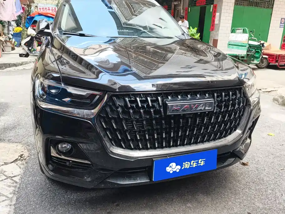 Photo 2 - Haval H6