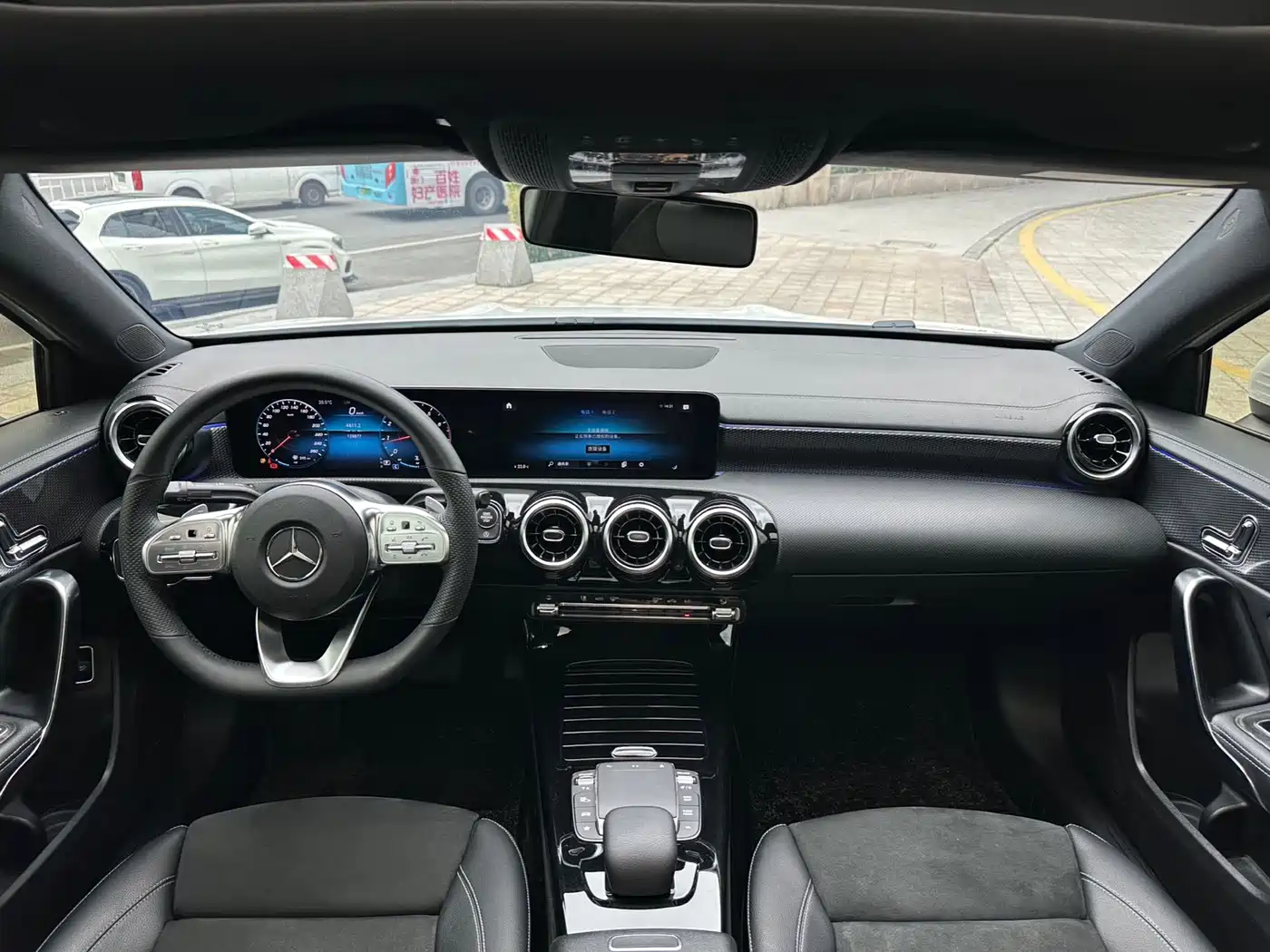 Mercedes-Benz A-Class 2020 A 180 L Sport Sedan фото 9
