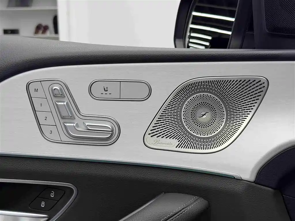 Mercedes-Benz GLE 2023 GLE 450 4MATIC Fashion фото 19
