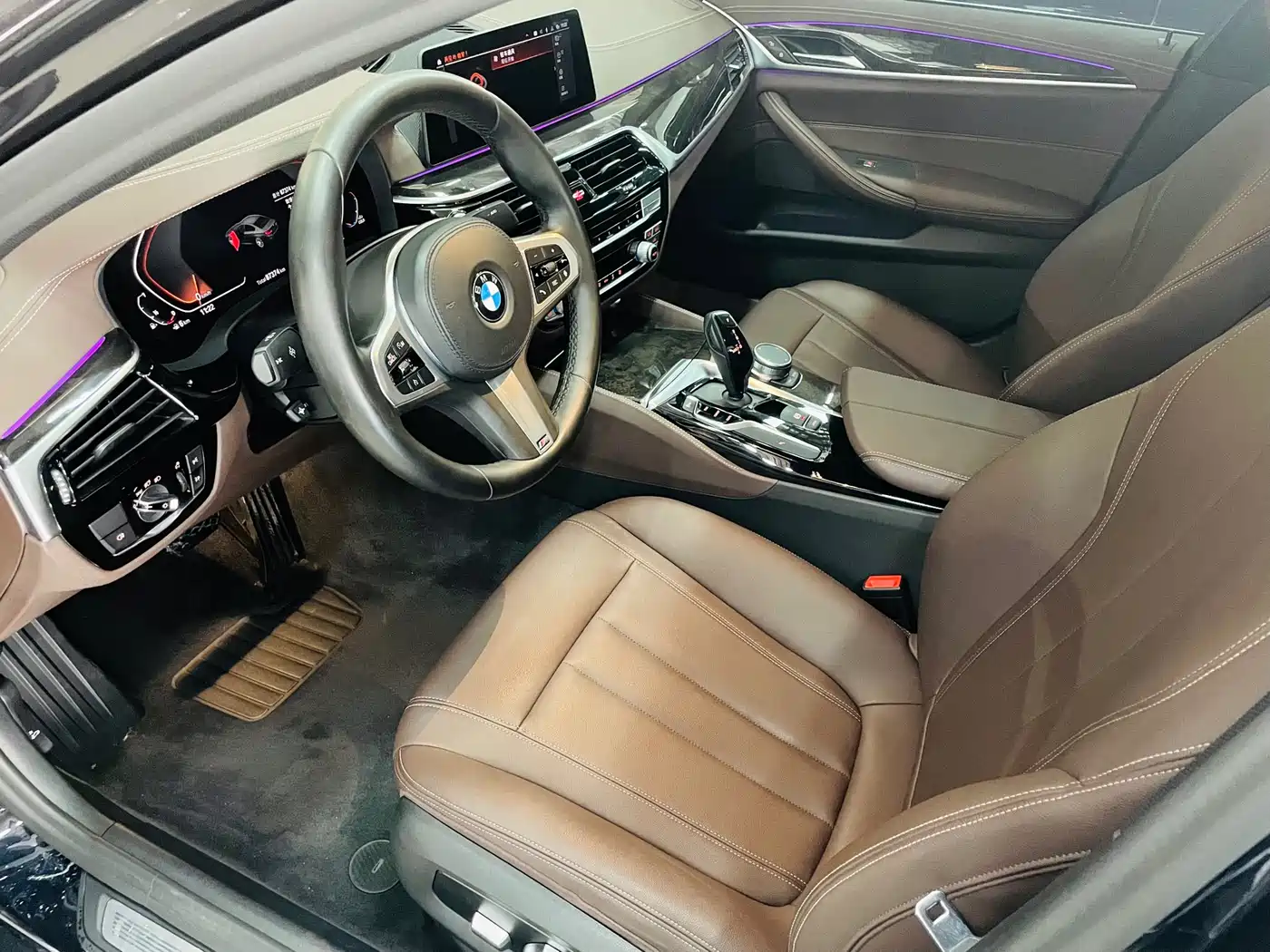 BMW 5 Series 2020 525Li M Sport Package фото 8
