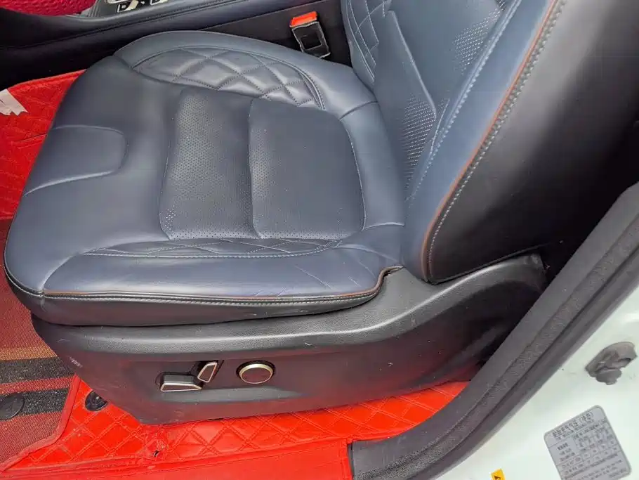 Changan Oshan Cosmos 2018 2018 Model 1.5T Automatic Wisdom 5-seater