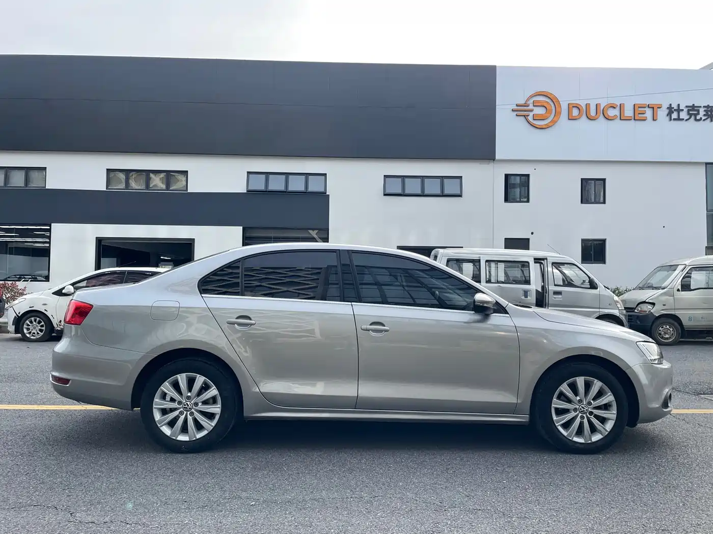 Volkswagen Sagitar 2014 1.4TSI Automatic Luxury фото 17