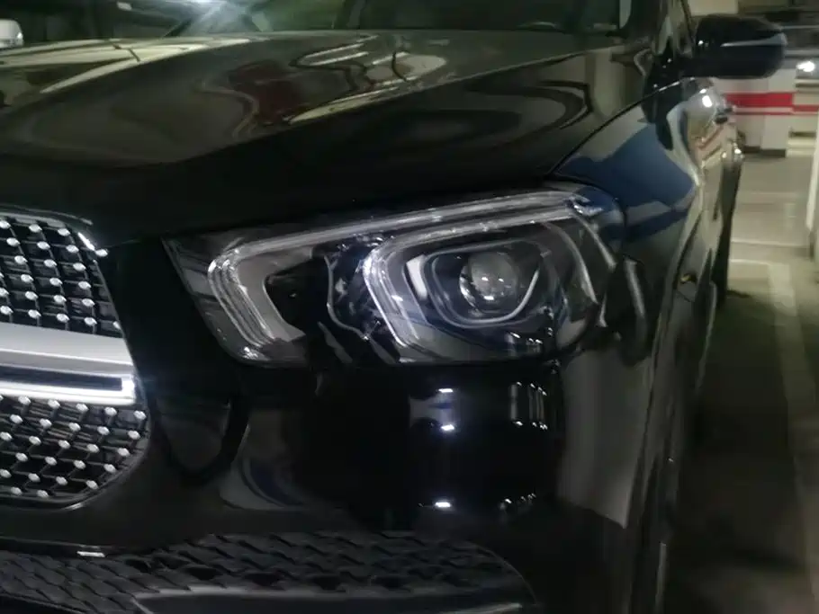 Mercedes-Benz GLE 2020 Facelift GLE 450 4MATIC Luxury фото 5