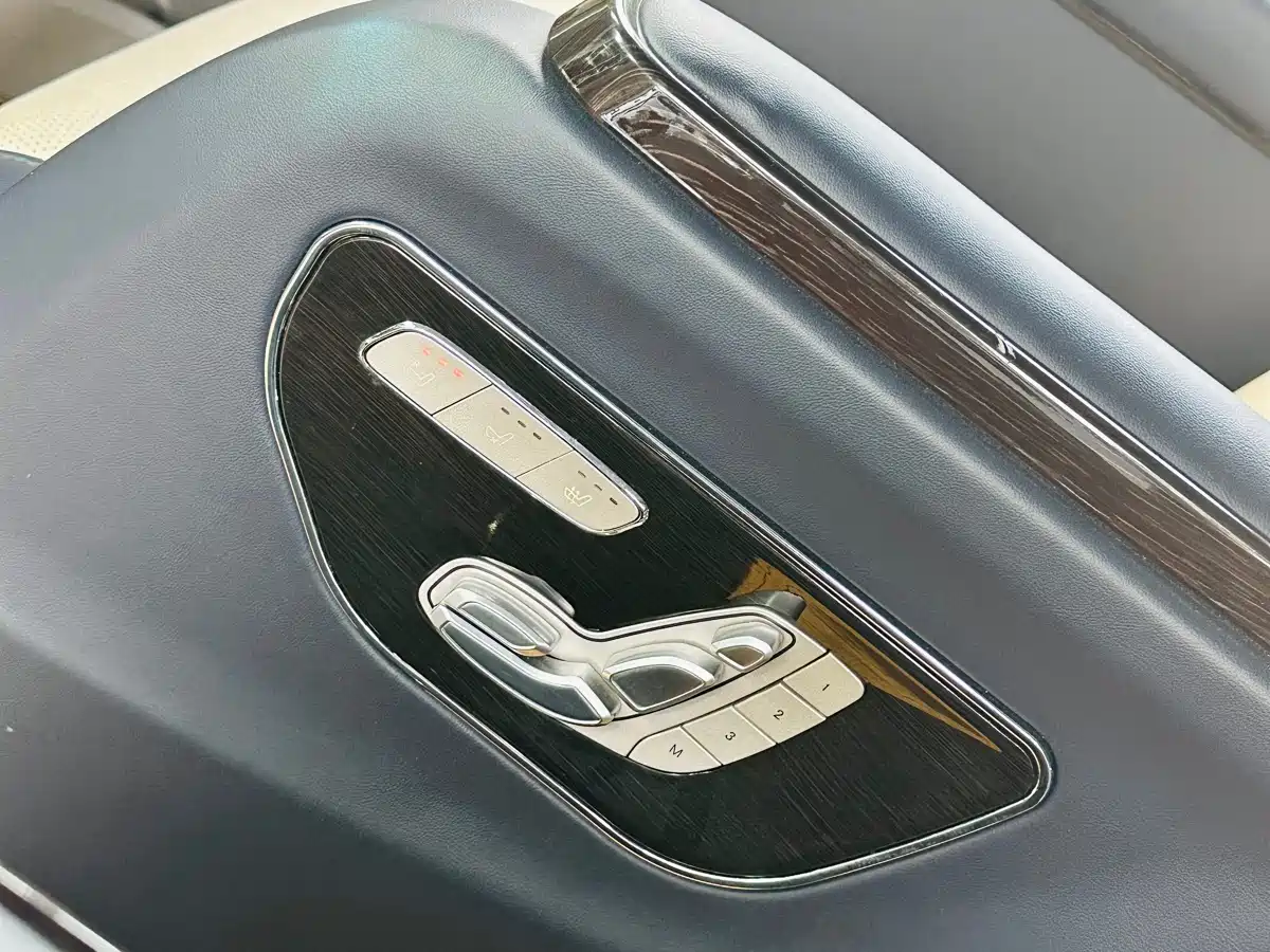 Toyota Sienna 2015 3.5L 2WD L фото 15