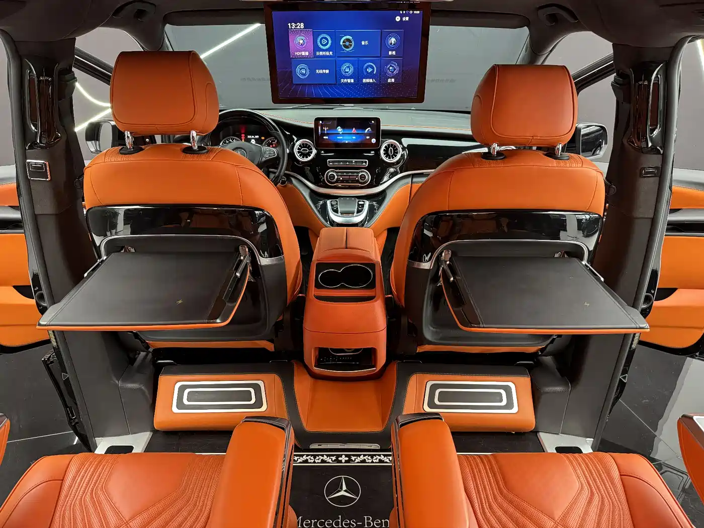 Mercedes-Benz Vito 2021 2.0T Business Edition 7-seater фото 6
