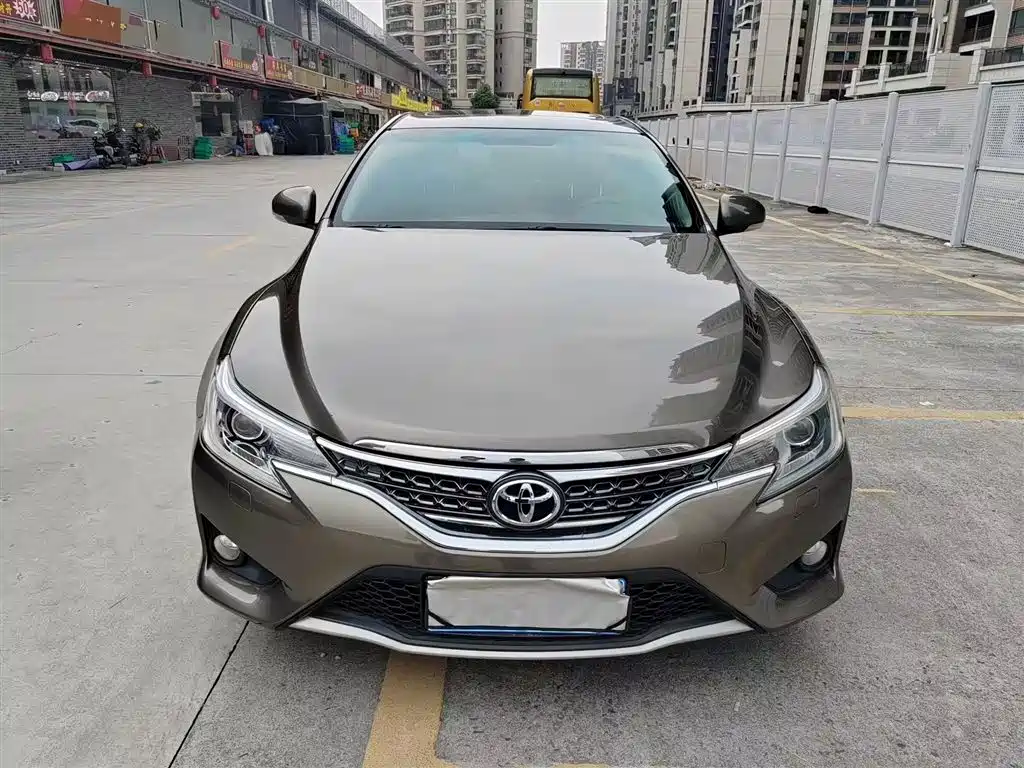 Toyota Reiz 2013 2.5V Premium Edition фото 3