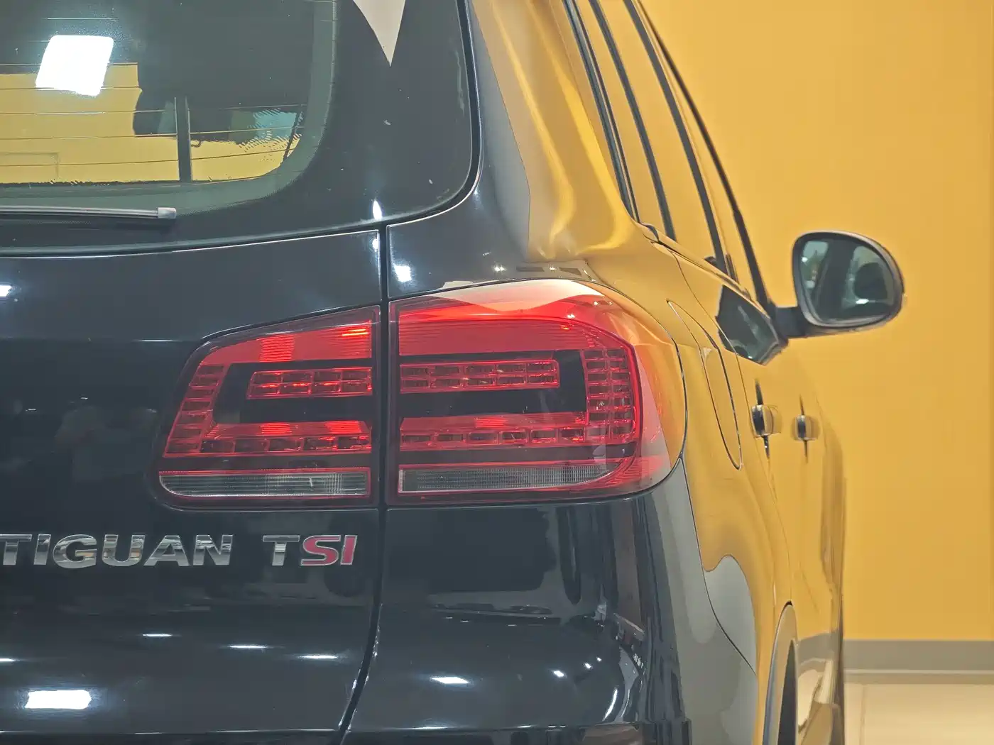 Volkswagen Tiguan 2015 1.8TSI Automatic 2WD Comfortline фото 27
