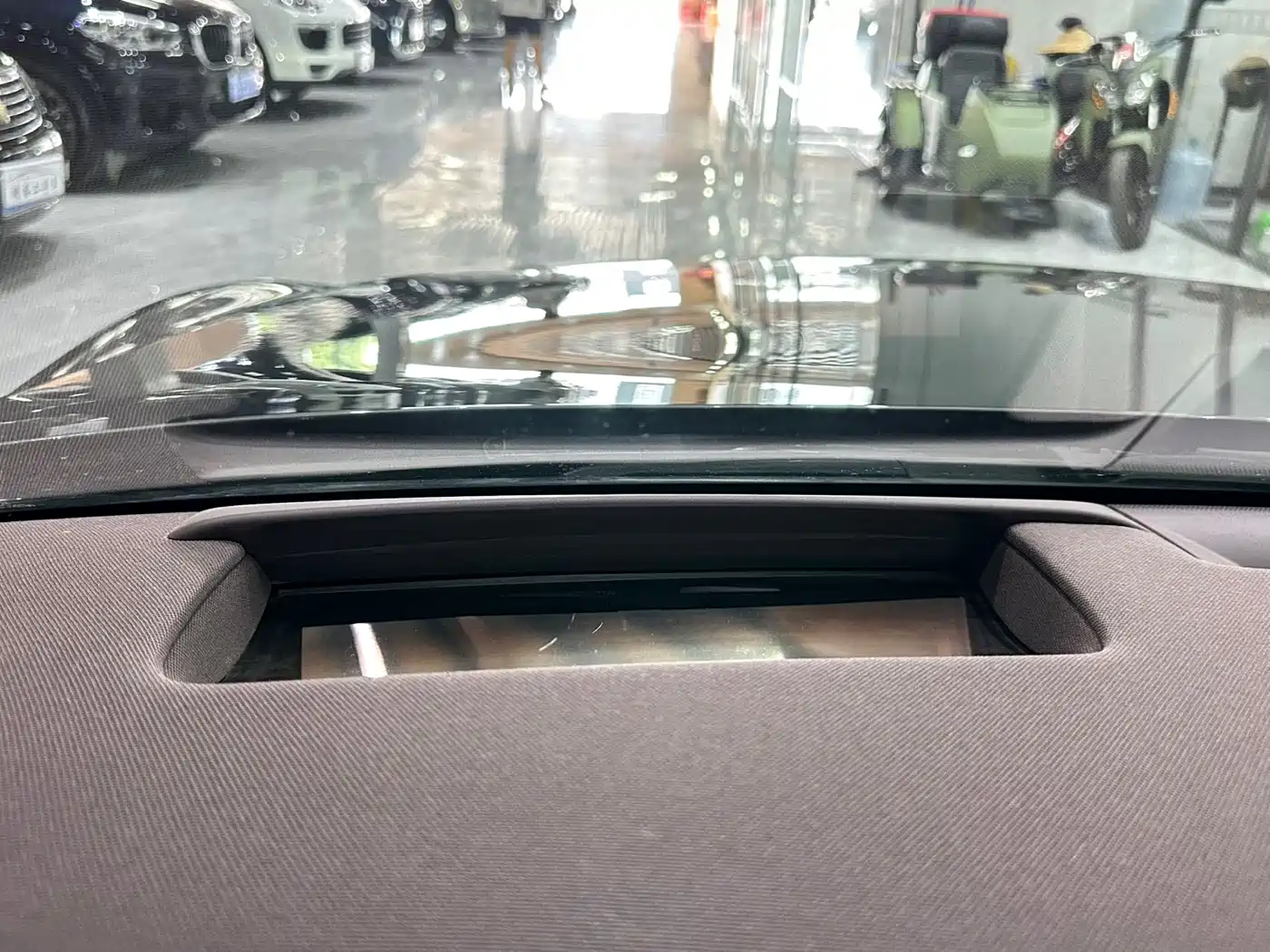 Lexus LS 2020 500h Luxury (China VI) фото 27