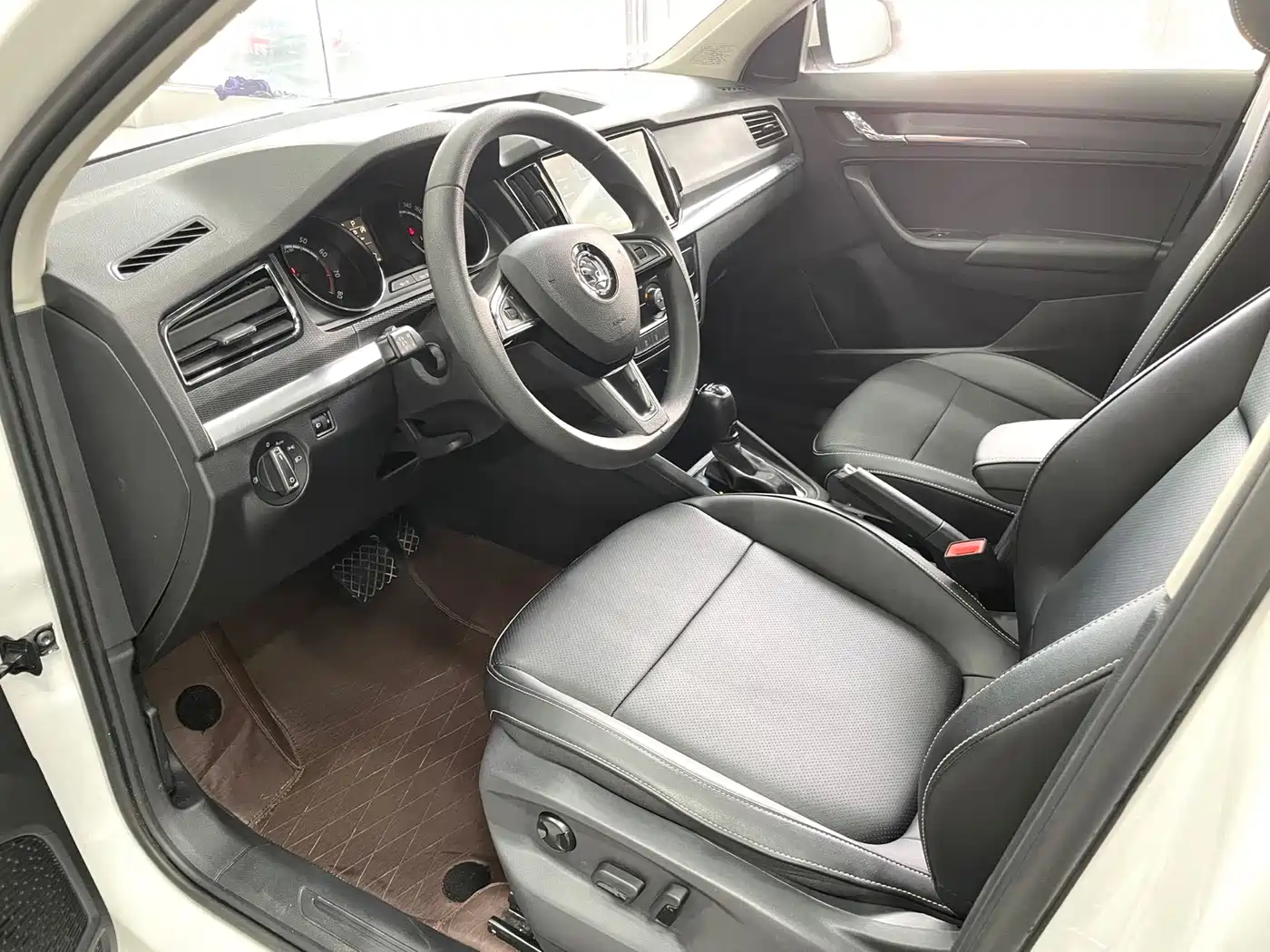 SKODA KOMICK