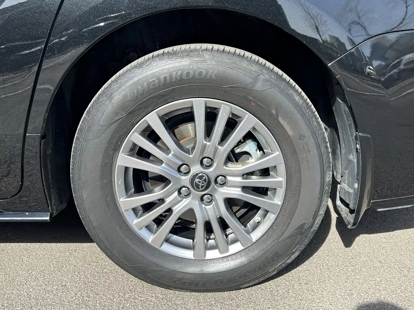 Toyota Sienna 2021 2.5L Hybrid Premium Edition фото 16