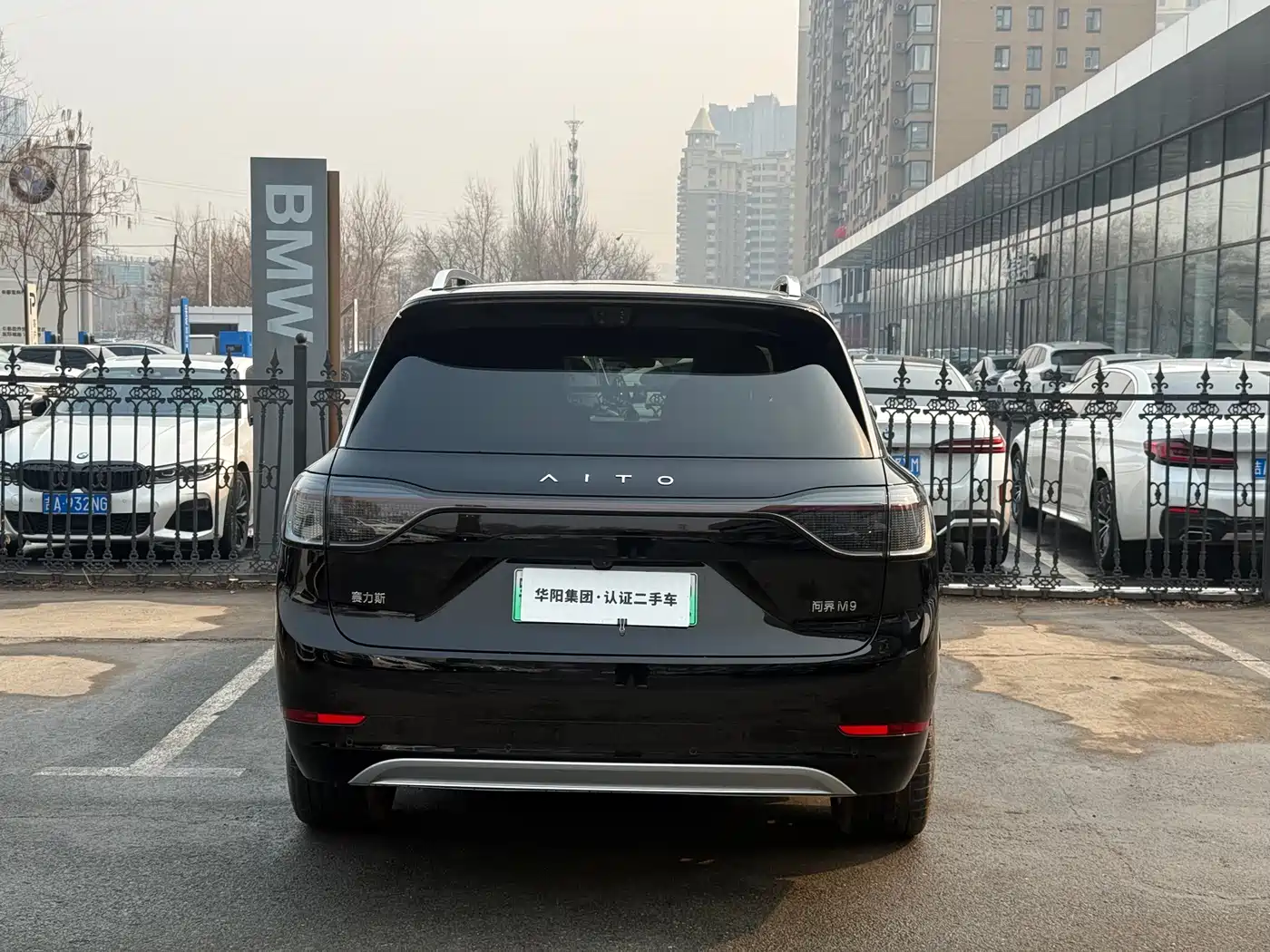 AITO Wenjie AITO M9 2025 Extended Range Ultra 52kWh 6-Seater фото 5