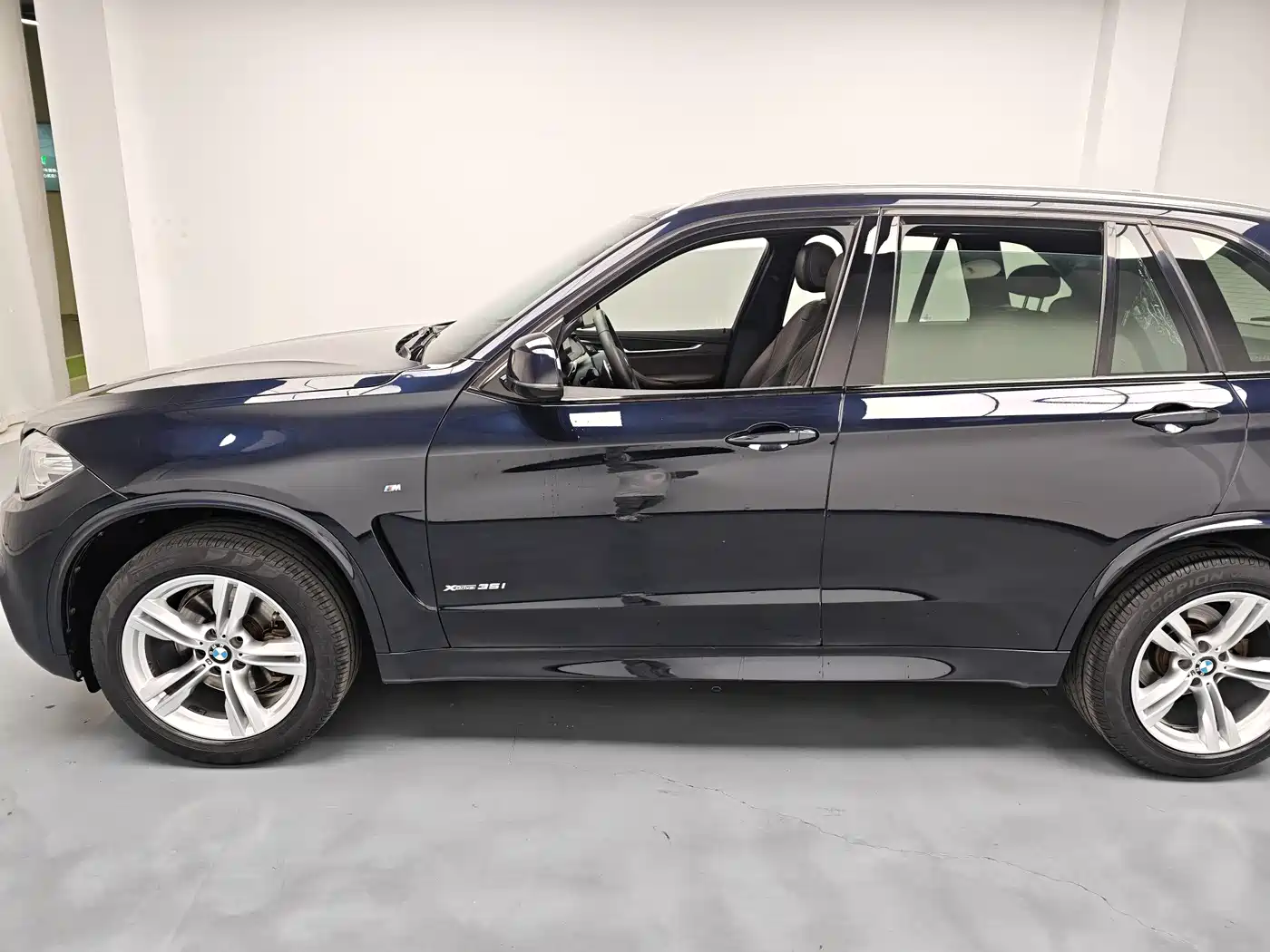 BMW X5 (Import) 2017 xDrive35i M Sport фото 4